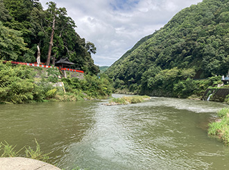 亀岡山本浜