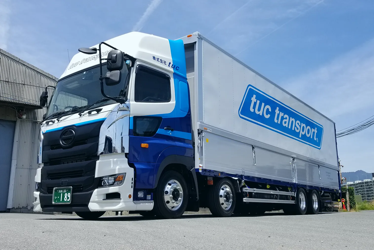 精密機器・一般貨物のチャーター便輸送