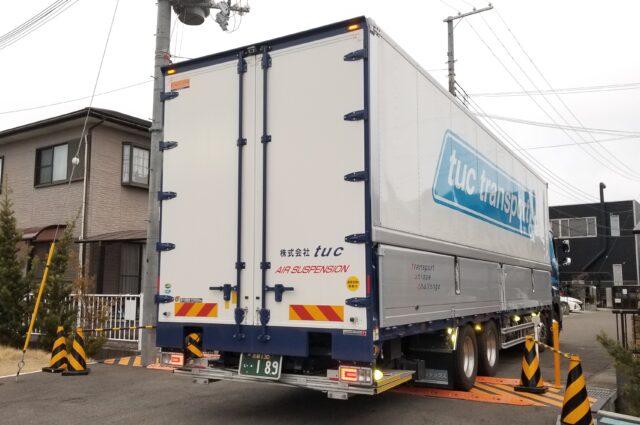 【滋賀県から福島県のチャーター便輸送】総輪エアサス車にて精密機械の輸送