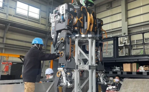 大阪・関西万博への人型ロボット搬出入