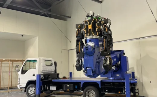 大阪・関西万博への人型ロボット搬出入